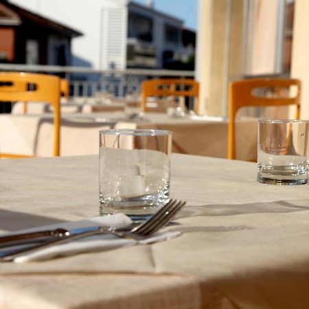 Hotel Alfa Anche In All Inclusive Ρίμινι Εξωτερικό φωτογραφία